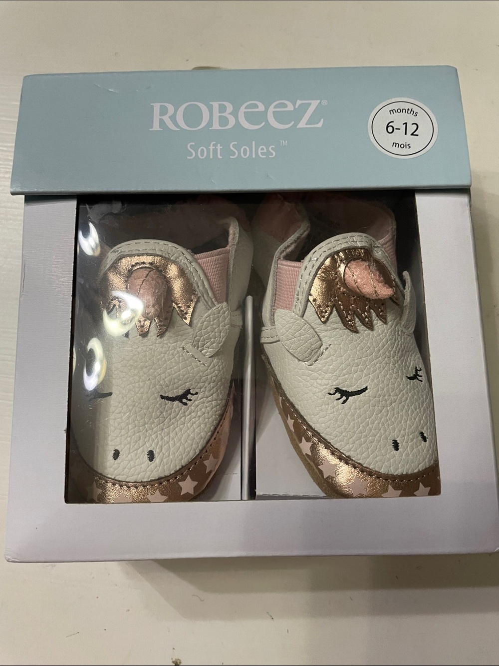 NWT Robeez Soft Sole Unicorn shoes size 6-12 months